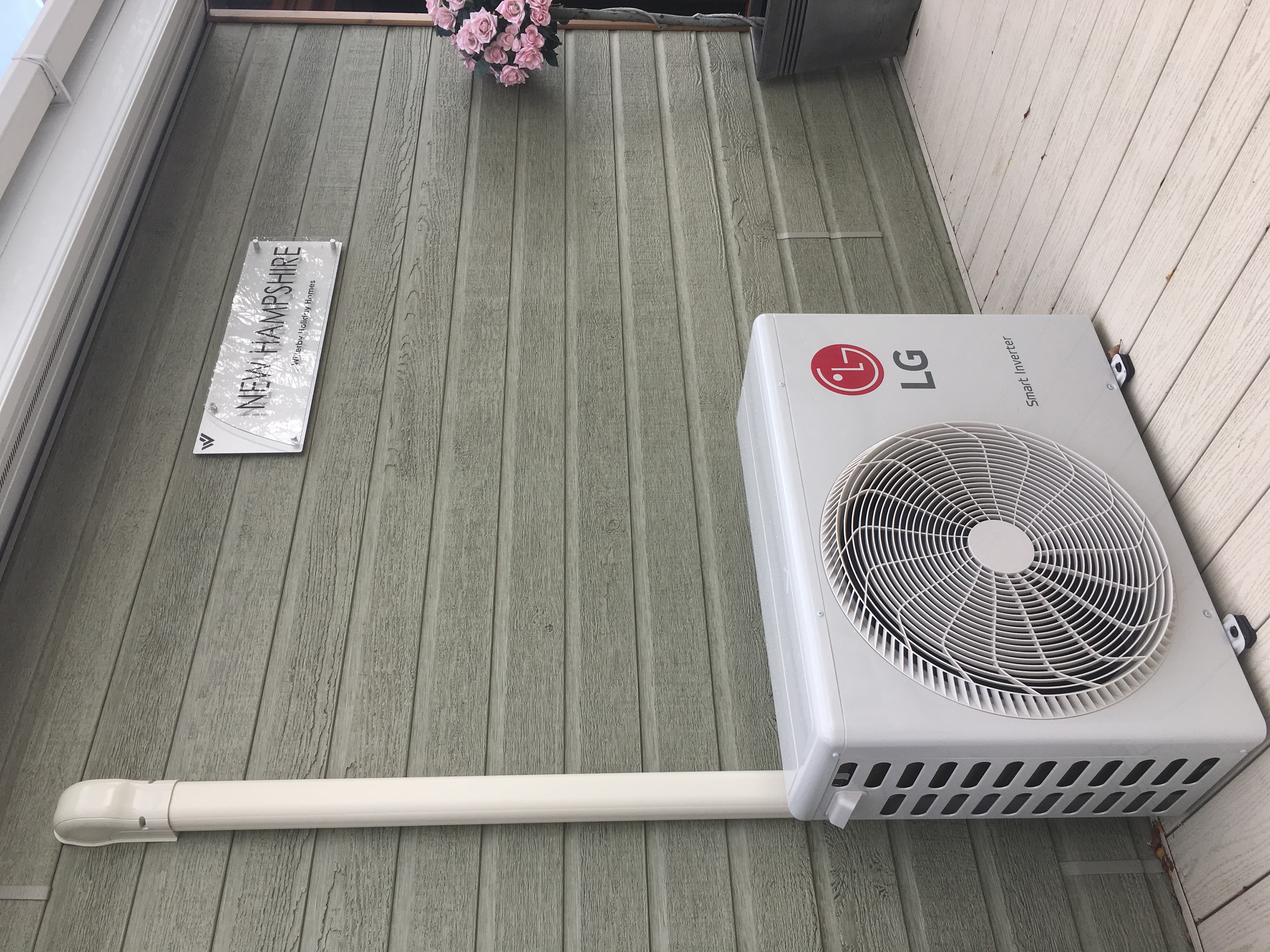 Kitchen Ventilation Services Ltd The Visual Business Directory Yazoomer   2017 12 08T12 05 48.395523 Air Conditioner Heat Pump Installed In Timber Lodge Claton On Sea 